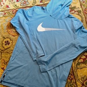 Nike Dri-Fit Size Youth XL Lightweight Pullover w/ Hood